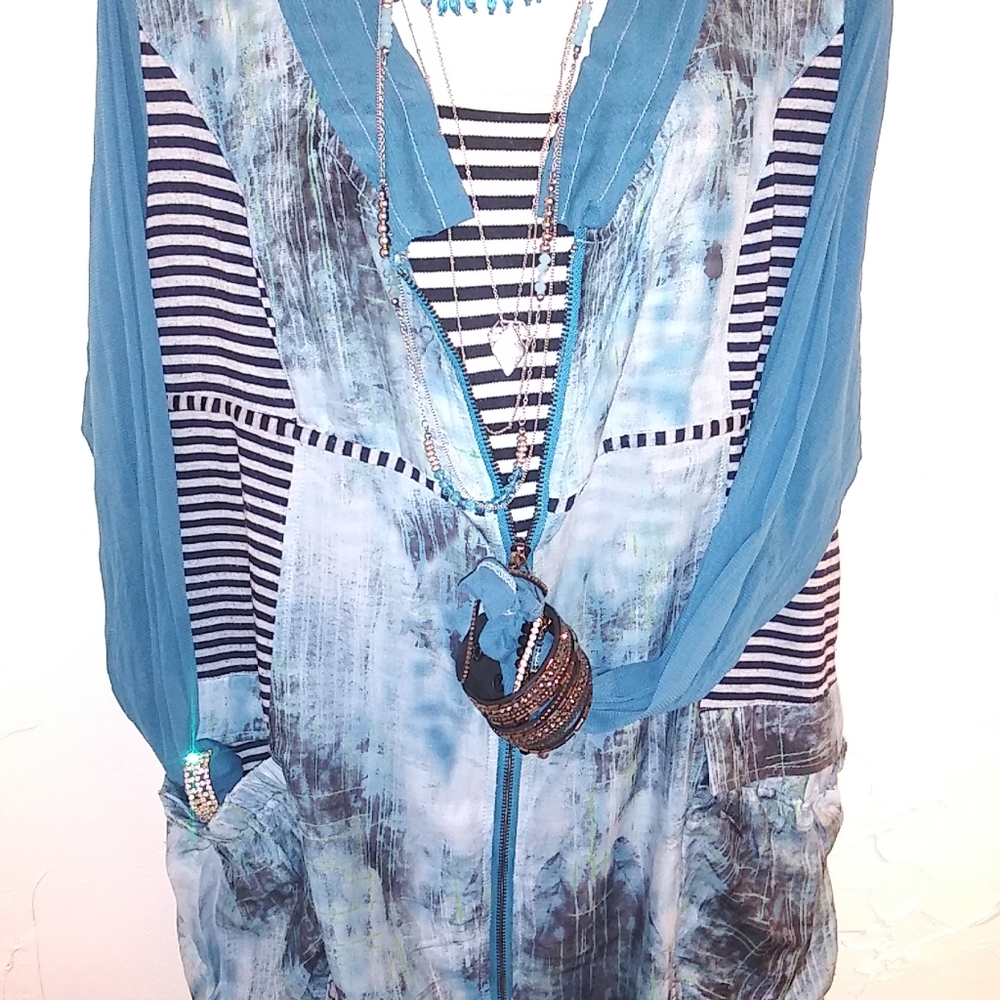 VINTAGE zip front Tunic